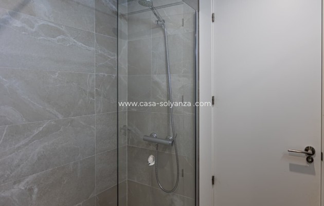 Wiederverkauf - Stadthaus - Torrevieja