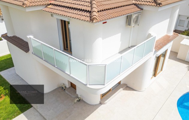 Wiederverkauf - Villa - Cabo Roig