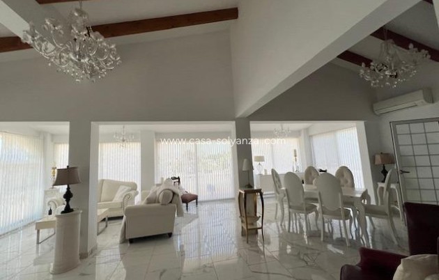 Resale - Villa - Dolores - Comunidad Valenciana