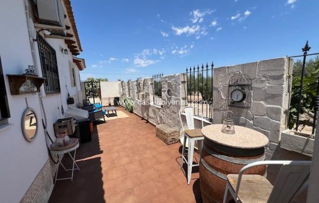 Resale - Villa - Dolores - Comunidad Valenciana