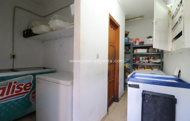 Revente - Commercial - Ciudad Quesada - Doña Pepa