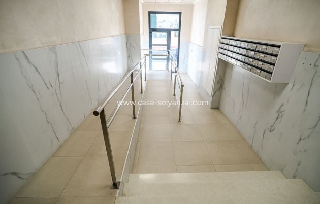 Revente - Appartement - Torrevieja - Calas Blancas