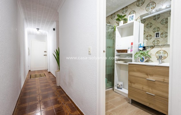 Herverkoop - Appartement / flat - Torrevieja - Playa del Acequión