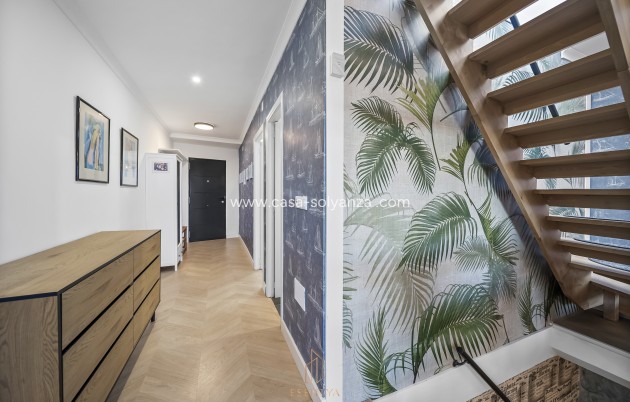 Resale - Villa - Torrevieja - Cabo cervera