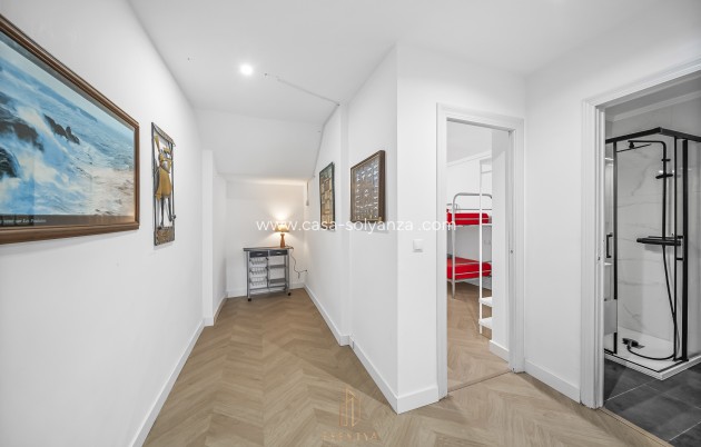 Resale - Villa - Torrevieja - Cabo cervera