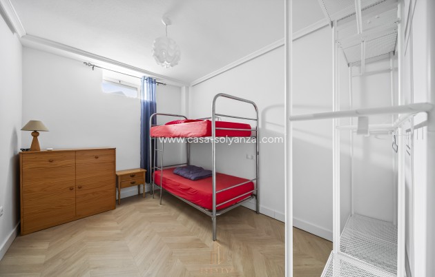 Resale - Villa - Torrevieja - Cabo cervera