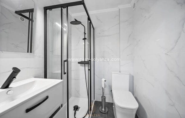 Resale - Villa - Torrevieja - Cabo cervera