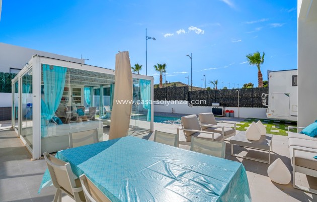 Revente - Independent villa - Calasparra - Urbanización coto riñales