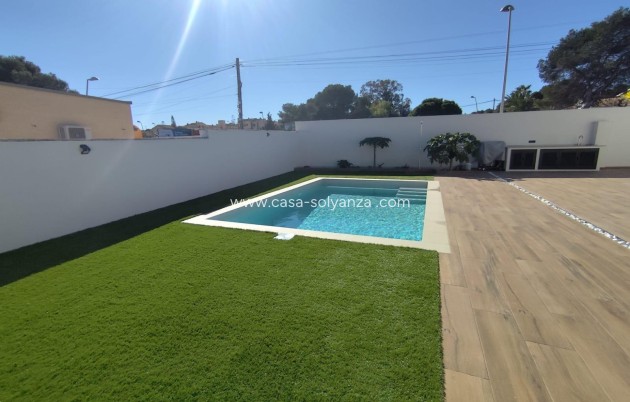 Resale - Villa - Torrevieja - Los Balcones
