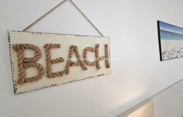 Resale - Apartment / flat - Mil Palmeras - Costa Blanca