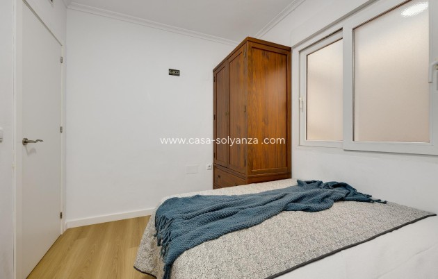 Revente - Appartement - Torrevieja - Center