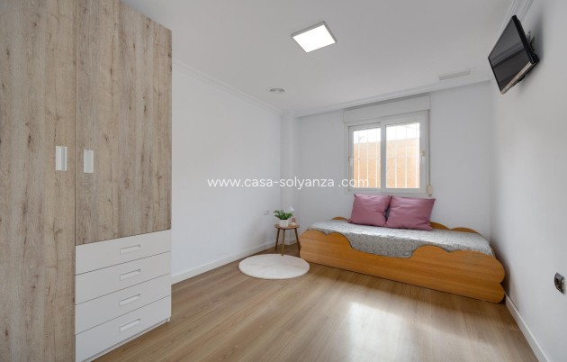 Revente - Appartement - Torrevieja - Center