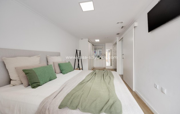 Revente - Appartement - Torrevieja - Center