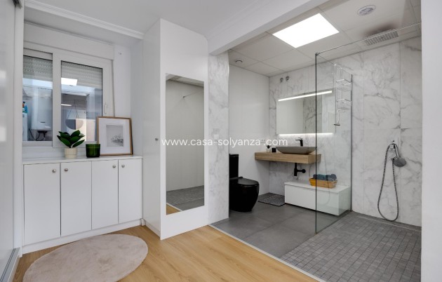 Revente - Appartement - Torrevieja - Center