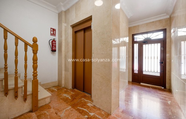 Revente - Appartement - Torrevieja - Center