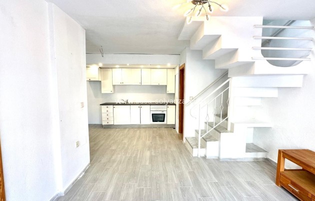 Revente - Maison de ville - Torrevieja - Carrefour