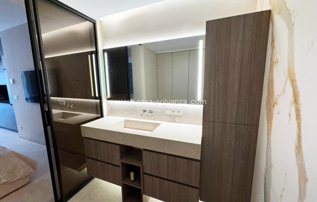 Wiederverkauf - Wohnung - Torrevieja - Playa de los Locos