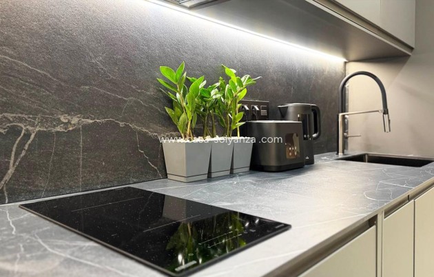 Wiederverkauf - Wohnung - Torrevieja - Playa de los Locos