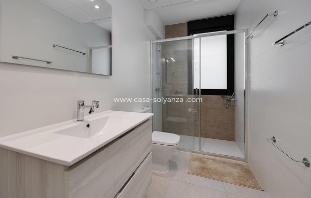 Herverkoop - Villa - Pinar de Campoverde - Inland