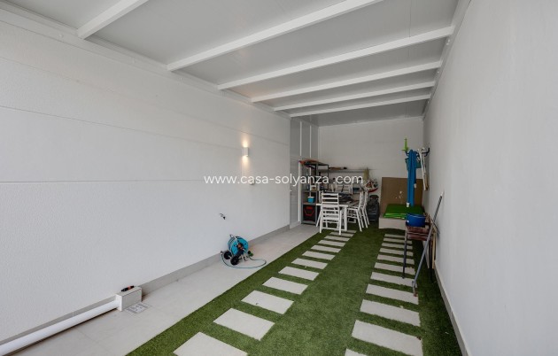 Herverkoop - Villa - Pinar de Campoverde - Inland