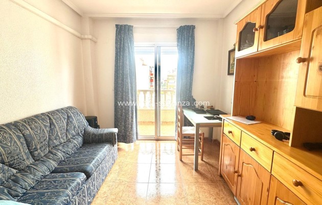 Wiederverkauf - Wohnung - Torrevieja