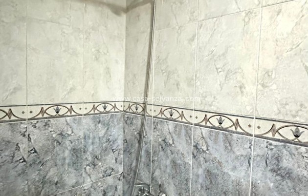 Wiederverkauf - Wohnung - Torrevieja