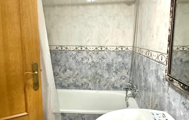 Wiederverkauf - Wohnung - Torrevieja