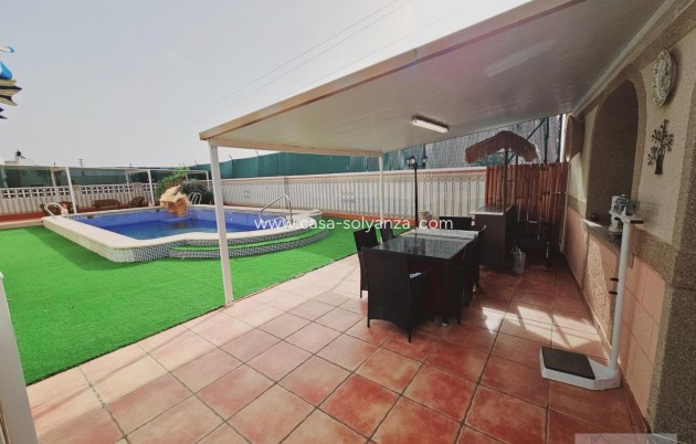 Resale - Villa - Torrevieja - La Siesta