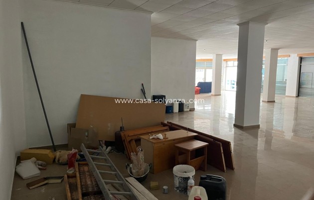 Revente - Commercial - Torrevieja - Playa de los Locos