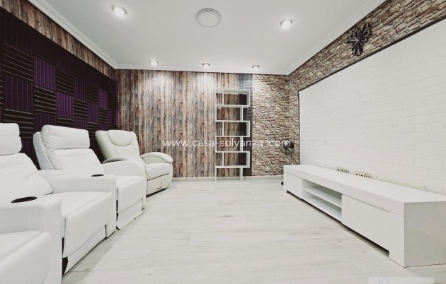 Resale - Villa - Torrevieja - La Siesta