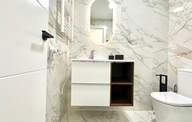 Revente - Appartement - Torrevieja - Playa del Cura