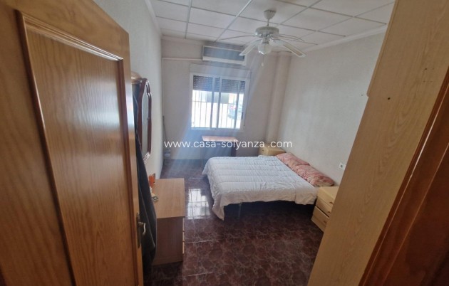 Herverkoop - Herenhuis - Torrevieja