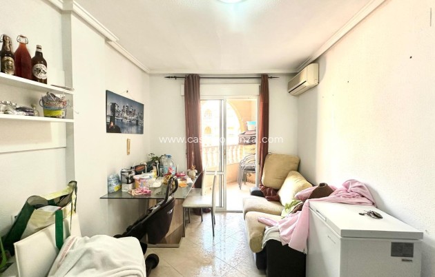 Herverkoop - Appartement / flat - Torrevieja - Estacion Autobuses