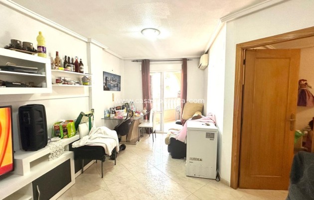 Herverkoop - Appartement / flat - Torrevieja - Estacion Autobuses