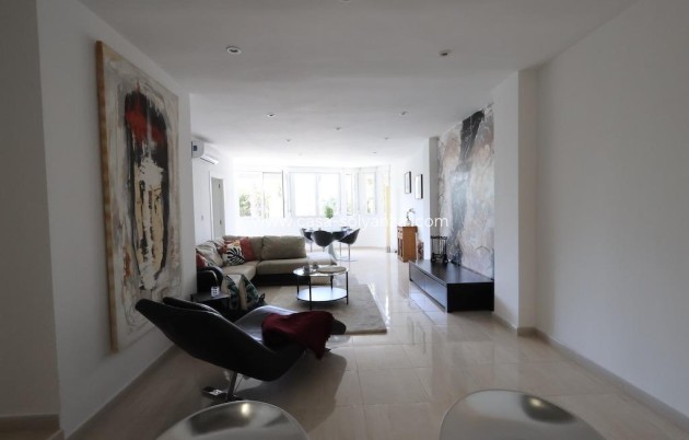 Resale - Apartment / flat - Torrevieja - Costa Blanca
