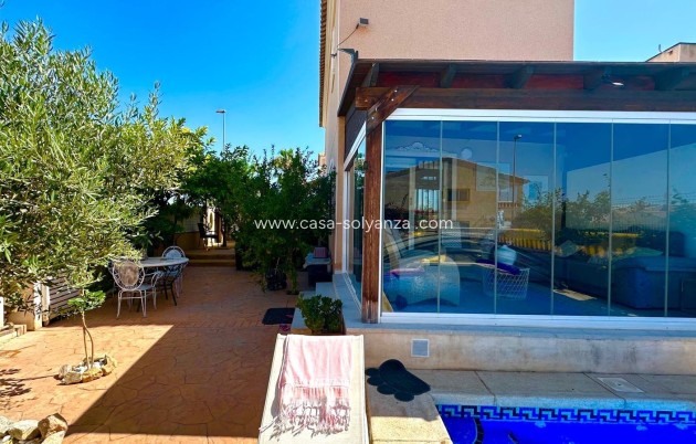 Resale - Villa - Orihuela Costa - La Regia