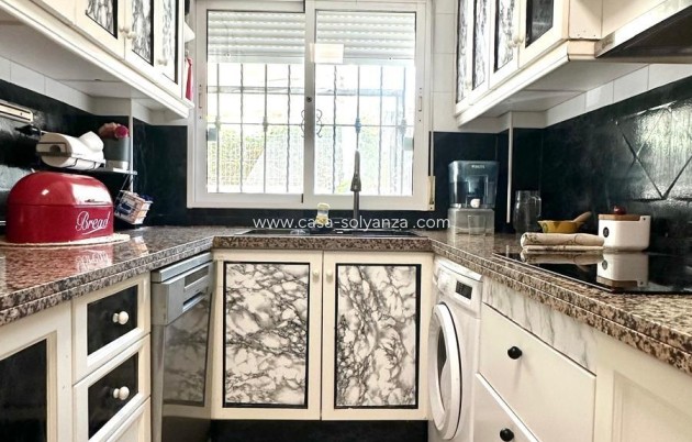 Resale - Villa - Orihuela Costa - La Regia