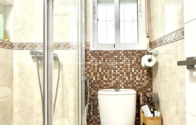 Resale - Villa - Orihuela Costa - La Regia