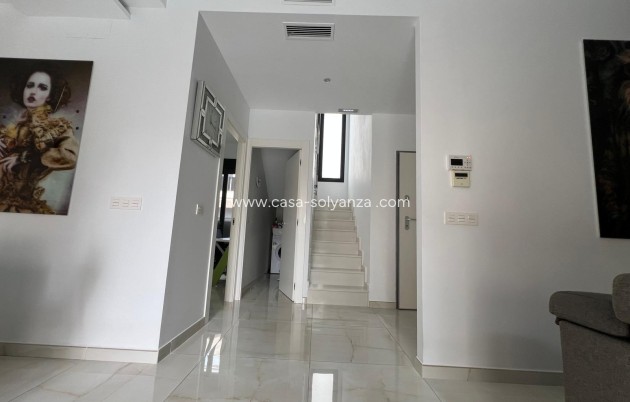 Resale - Villa - Orihuela Costa - Lomas de Cabo Roig