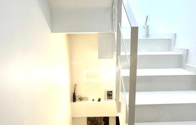 Revente - Maison de ville - Torrevieja - Aguas nuevas