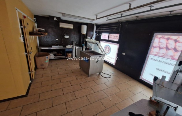 Revente - Commercial - Torrevieja - Estacion Autobuses