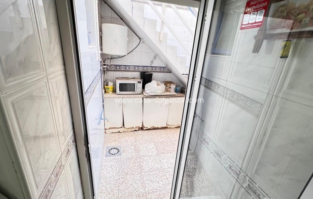 Wiederverkauf - Wohnung - Torrevieja