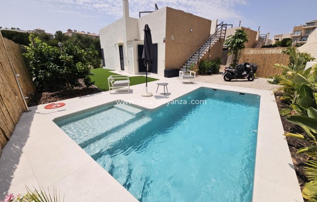 Resale - Villa - Orihuela Costa - La Regia