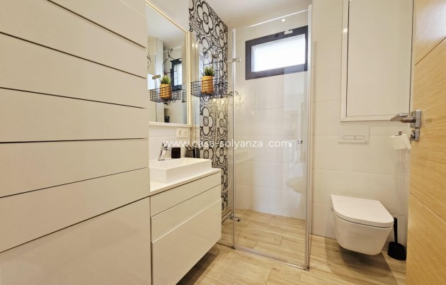 Resale - Villa - Orihuela Costa - La Regia