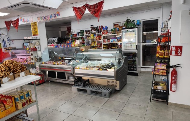 Revente - Commercial - Torrevieja - Estacion Autobuses