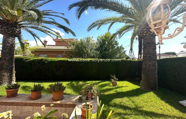 Resale - Villa - Cabo Roig - Costa Blanca