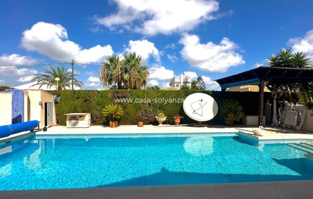 Resale - Villa - Cabo Roig - Costa Blanca