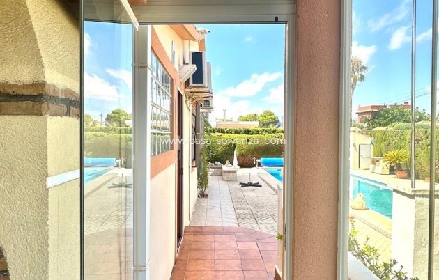 Resale - Villa - Cabo Roig - Costa Blanca