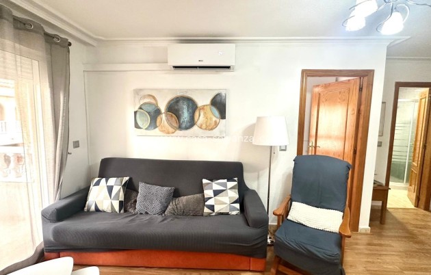 Revente - Appartement - Torrevieja - Acequion