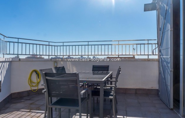 Resale - Apartment / flat - Torrevieja - Estacion Autobuses